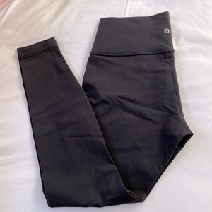 Black Lululemon High Rise Wunder Under Tights